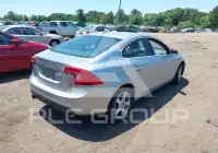 2013 Volvo S60 фото
