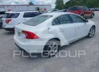 2013 Volvo S60 фото