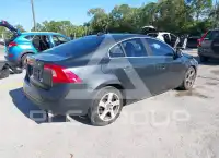 2013 Volvo S60 фото