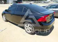 2013 Volvo S60 photo