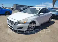 2013 Volvo S60 photo