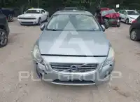2013 Volvo S60 фото