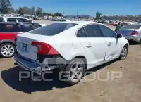 2013 Volvo S60 photo