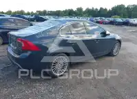 2013 Volvo S60 photo