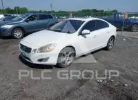 2013 Volvo S60 фото