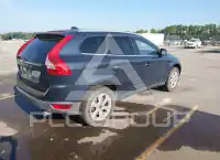 2013 Volvo XC60 photo