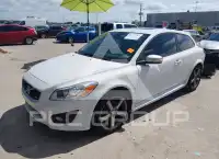 2013 Volvo C30 фото
