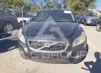 2013 Volvo C30 photo