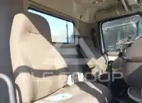 2013 Volvo VNL photo