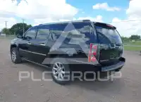 2013 GMC YUKON фото