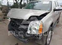 2013 GMC YUKON фото