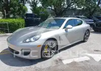 2013 Porsche PANAMERA фото