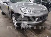 2013 Porsche Cayenne photo