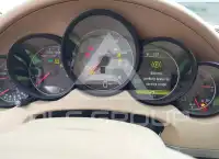 2013 Porsche Cayenne photo
