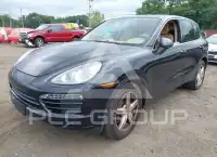 2013 Porsche Cayenne photo