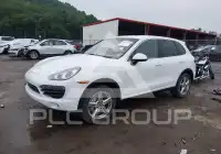 2013 Porsche Cayenne photo