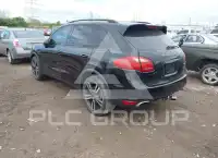 2013 Porsche Cayenne photo