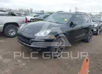 2013 Porsche Cayenne photo