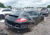 2013 Porsche Panamera photo
