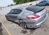 2013 Porsche Panamera photo