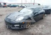 2013 Porsche Panamera photo