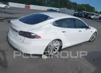 2013 Tesla Model S фото