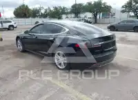 2013 Tesla Model S фото