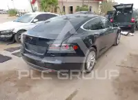 2013 Tesla Model S фото