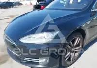 2013 Tesla Model S photo