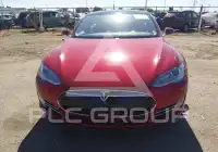 2013 Tesla Model S фото