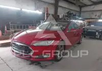 2013 Tesla Model S фото