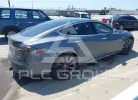 2013 Tesla Model S фото