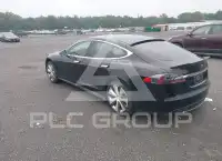 2013 Tesla Model S photo