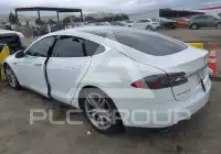 2013 Tesla Model S фото