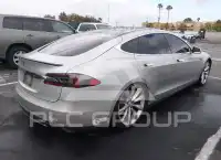 2013 Tesla Model S фото