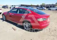 2013 Tesla Model S фото