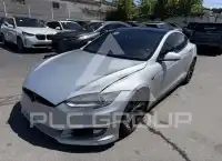 2013 Tesla Model S photo