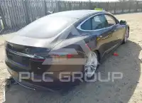 2013 Tesla Model S фото