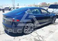 2013 Tesla Model S фото