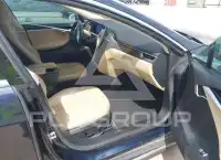 2013 Tesla Model S фото