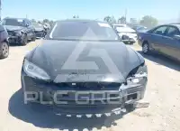 2013 Tesla Model S фото