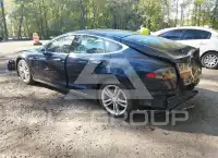 2013 Tesla Model S photo