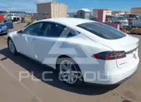 2013 Tesla Model S фото