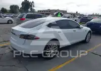 2013 Tesla Model S фото