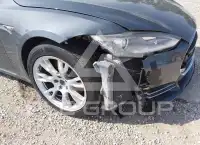 2013 Tesla Model S photo