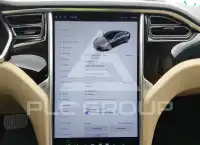 2013 Tesla Model S photo