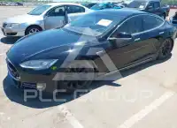 2013 Tesla Model S фото