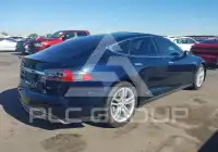 2013 Tesla Model S photo