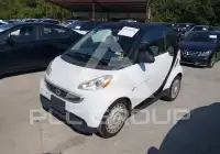 2013 Smart FORTWO фото
