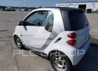 2013 Smart FORTWO фото